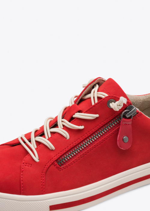 Тенниски Jana