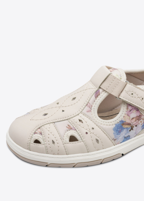 Кроссовки Jana