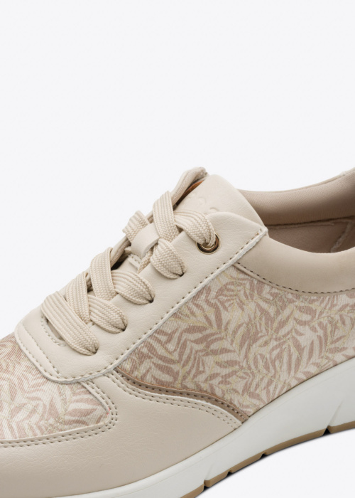 Jana brīvā laika apavi