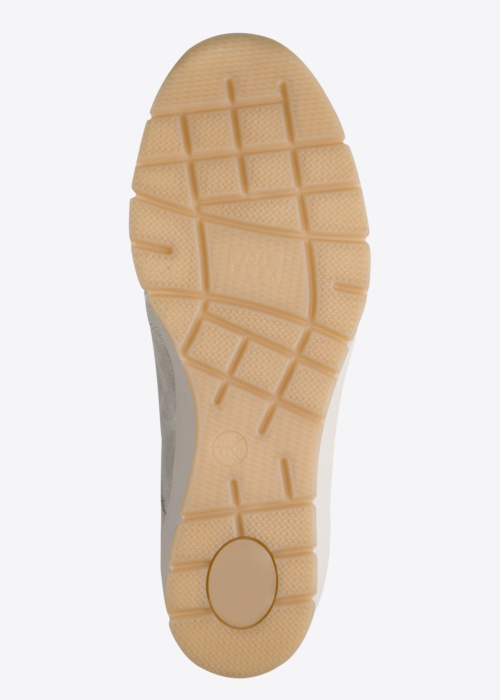 Jana brīvā laika apavi