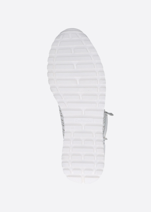 Кроссовки Caprice