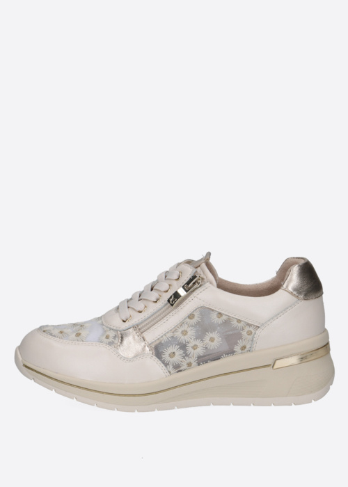 Кроссовки Caprice