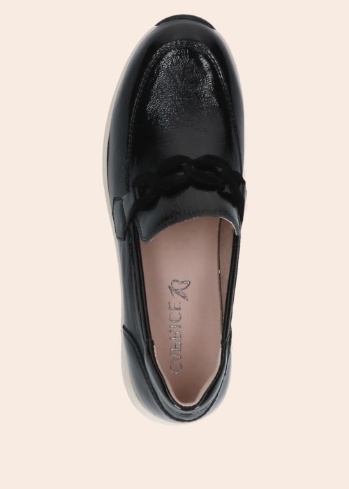 Кроссовки Caprice