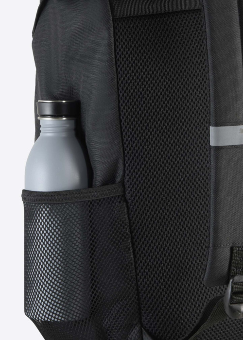 Puma mugursoma Phase Hooded