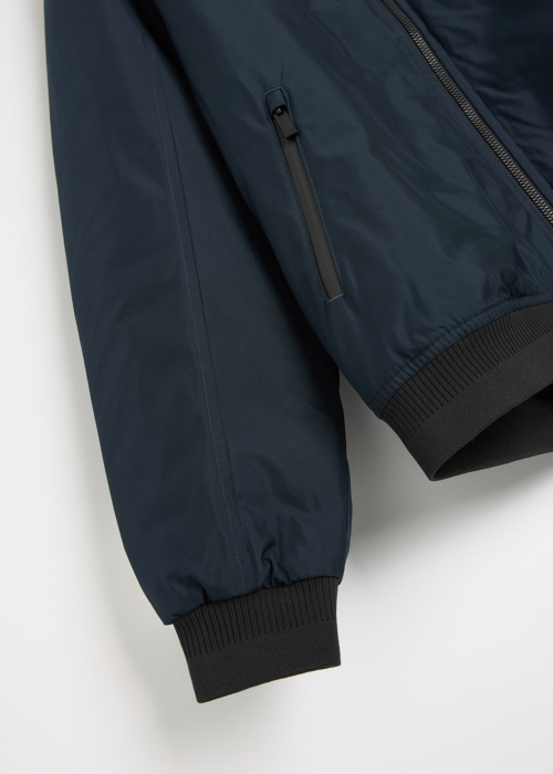 Diverse pavasara-rudens virsjaka Trueter