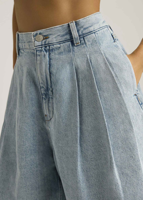 Diverse šorti Dazea