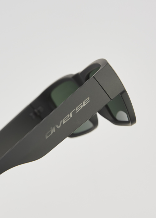 Diverse saulesbrilles Fatty P