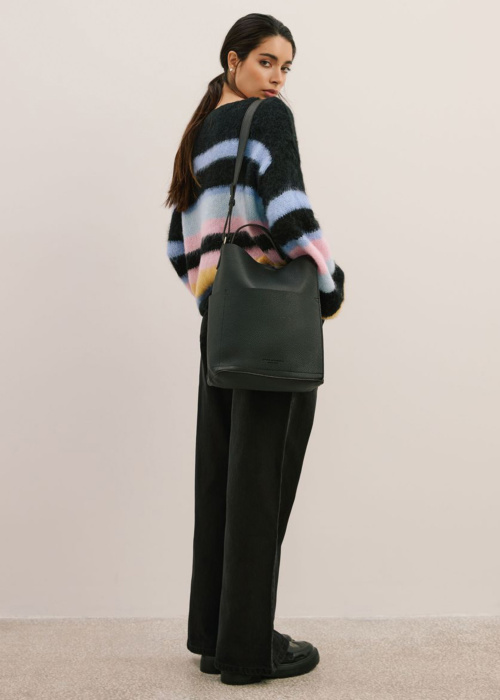 Diverse rokassoma Bakety