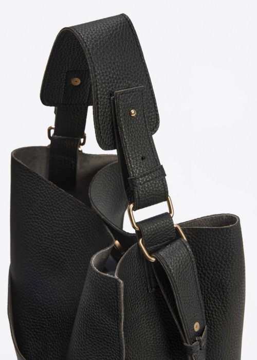 Diverse rokassoma Bakety