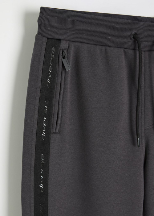 Diverse sporta bikses Nutape