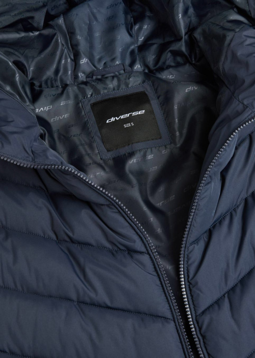 Diverse veste Merin 261