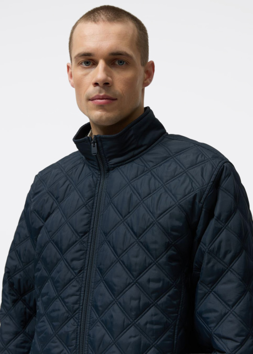 Diverse pavasara-rudens virsjaka Reneru 261