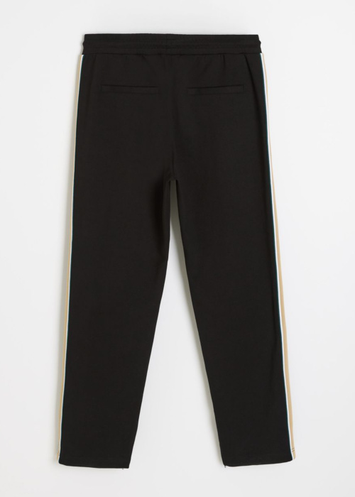 Diverse sporta bikses Strike