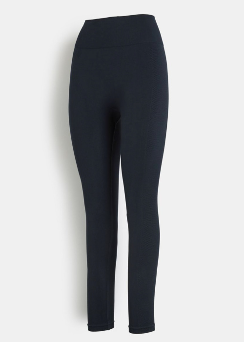 Diverse legingi Aket