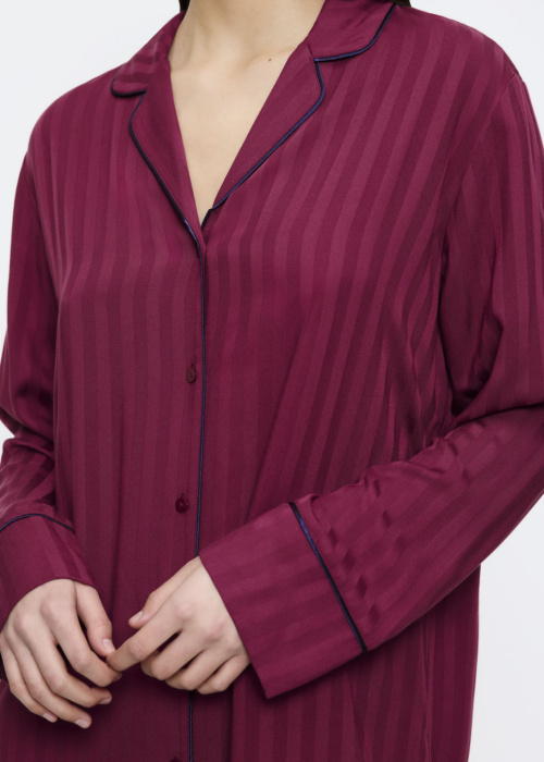 Triumph miego drabužiai