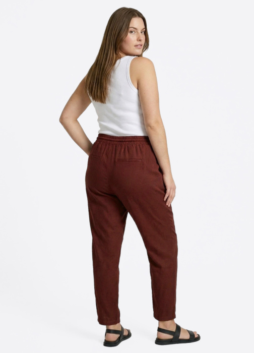 Брюки Jesmilo Vero Moda Curve