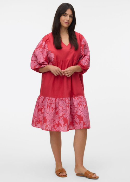 Vero Moda Curve kleita Tippe