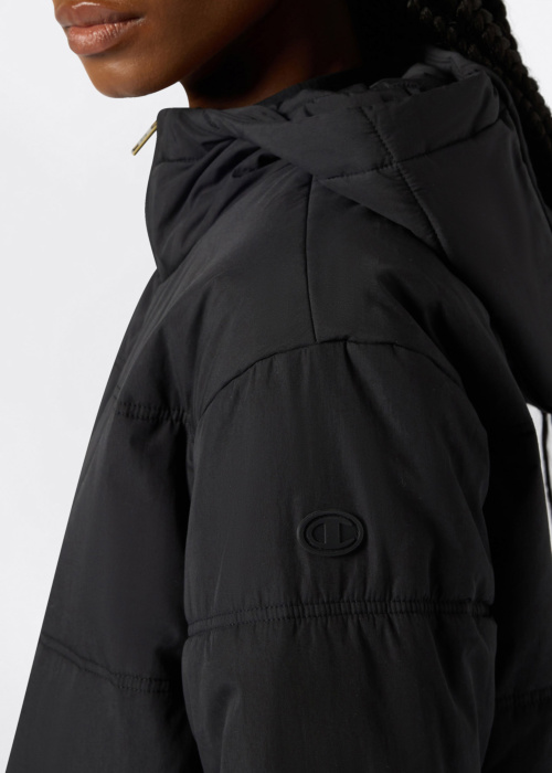 Весенне-осенняя куртка Champion