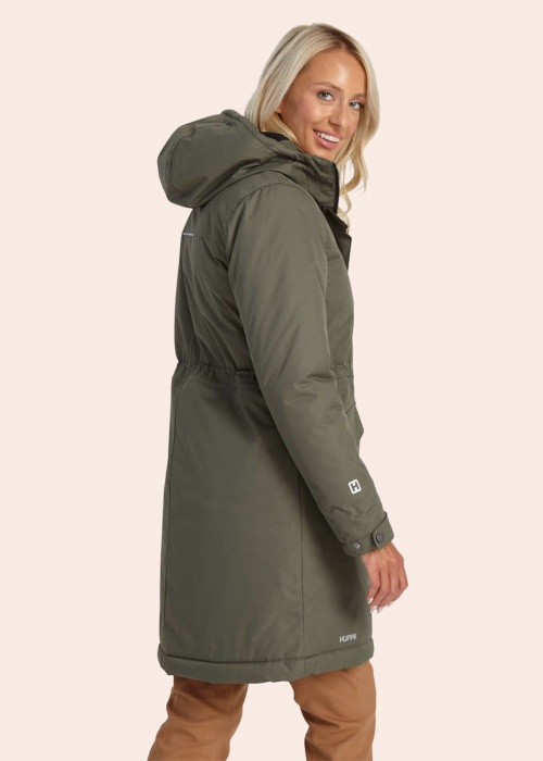 Huppa Ziemas virsjaka Minna