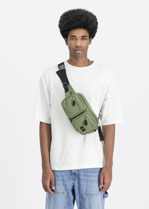 Alpha Industries jostas soma