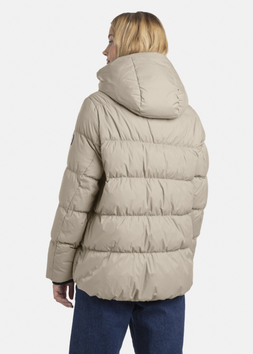 Huppa dūnu virsjaka Nadin