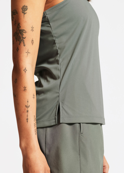 Craft sporta tops Core Essence Singlet 2