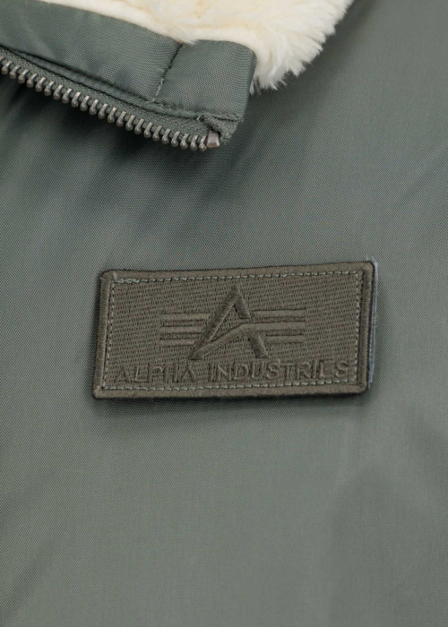 Зимняя куртка Alpha Industries