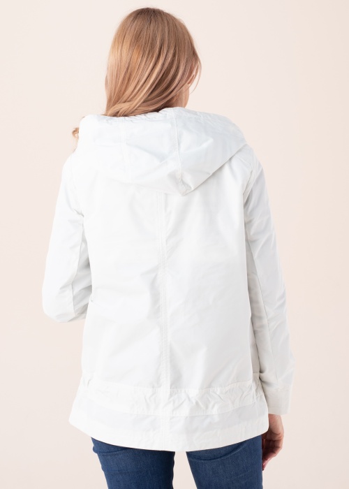 Gil Bret pavasara-rudens virsjaka