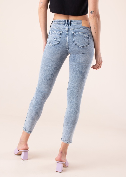 Джинсы Carmen Only