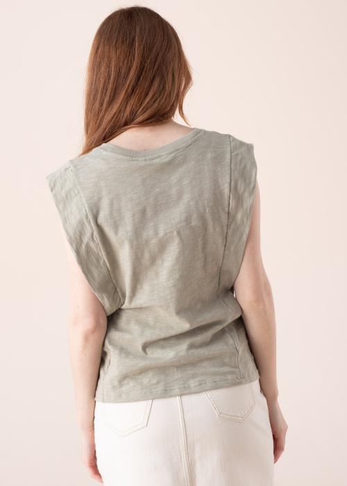 Топ Tella b.young