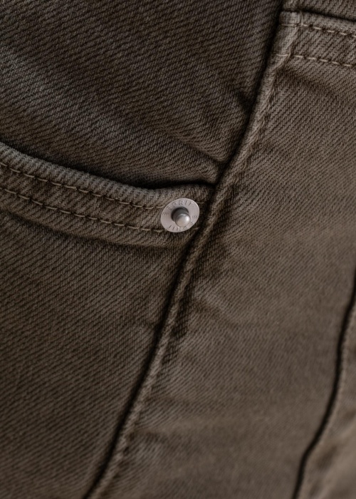 Esprit pusgarās bikses