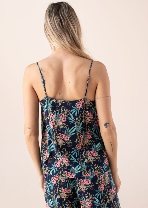 Топ Easy Vero Moda