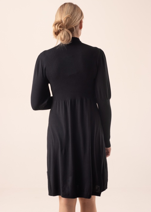 Вязаное платье Dedina Fransa