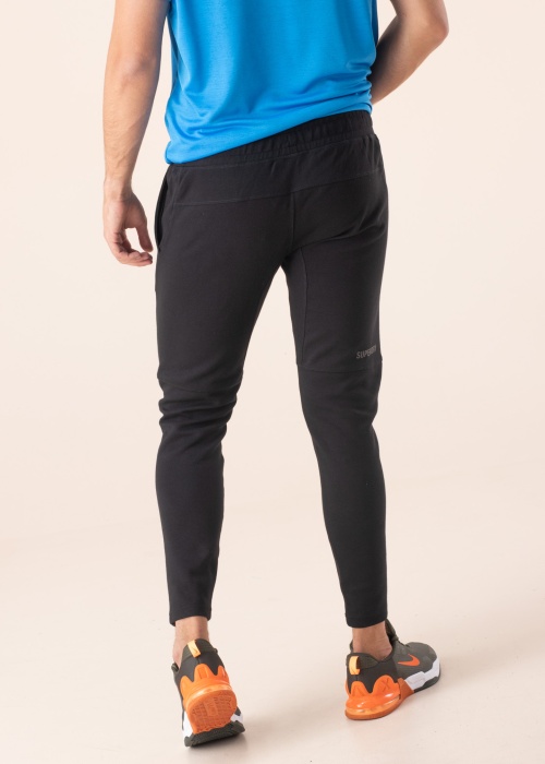 Спортивные штаны SuperDry