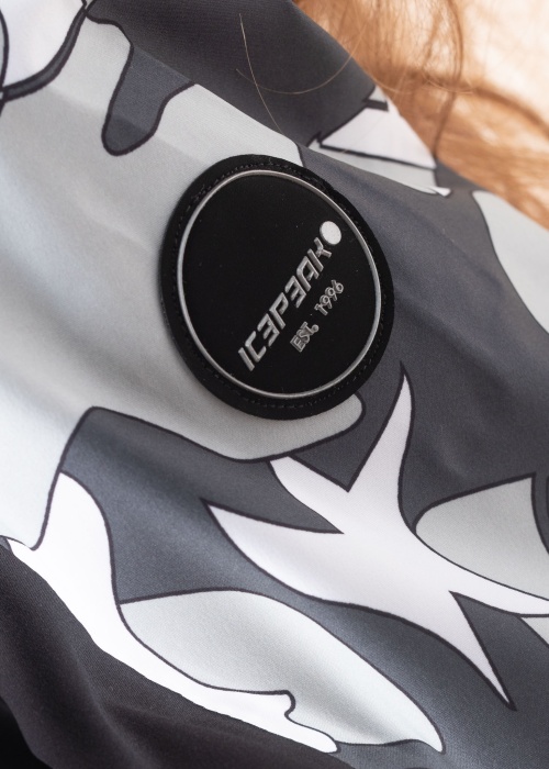 Icepeak ziemas sporta virsjaka Erbach