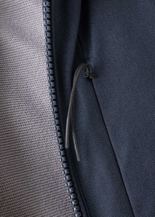 Pierre Cardin virsjaka