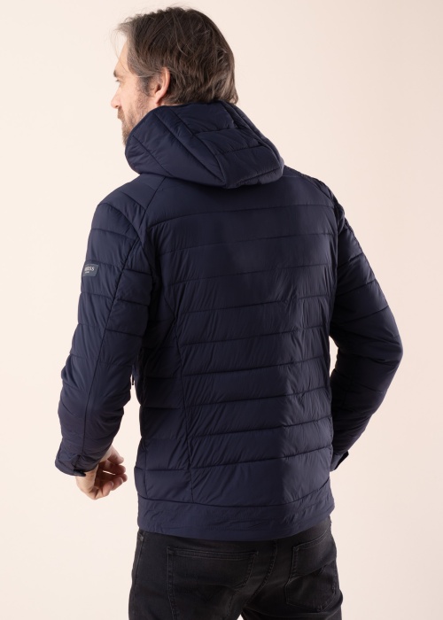 Весенне-осенняя куртка Guess