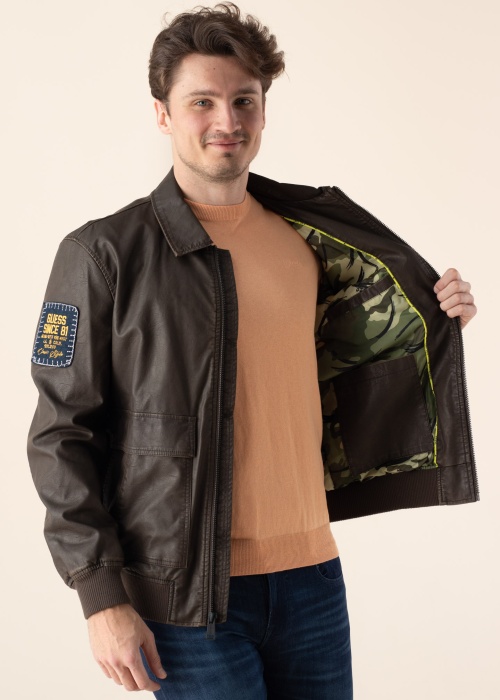 Guess Īsā jaka Aviator