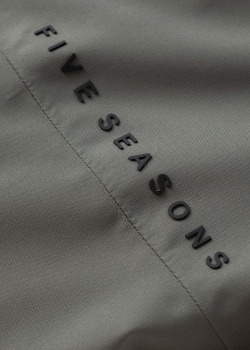 Five Seasons pavasara-rudens virsjaka Mark