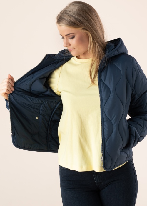 Весенне-осенняя куртка Hanna Mustang