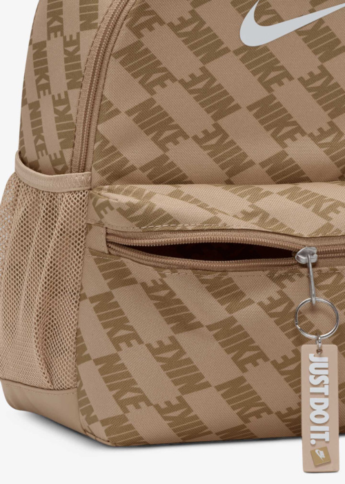 Nike mugursoma