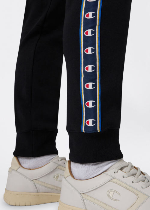 Спортивные штаны Champion