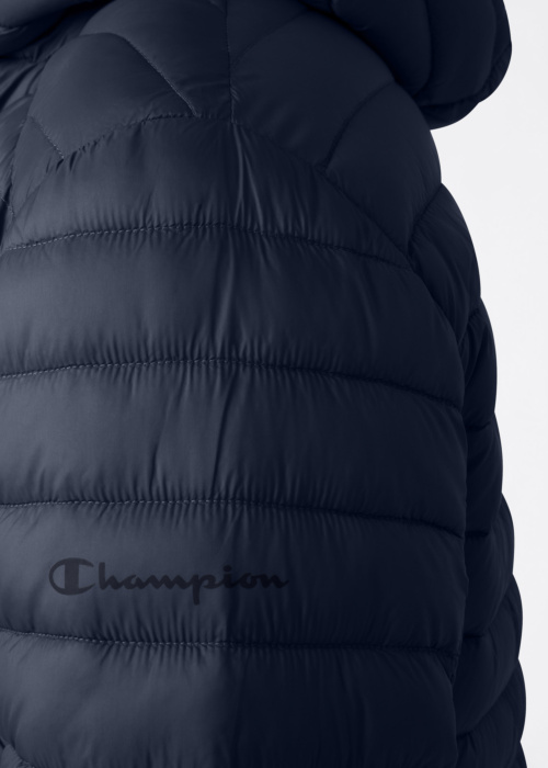 Весенне-осенняя куртка Champion