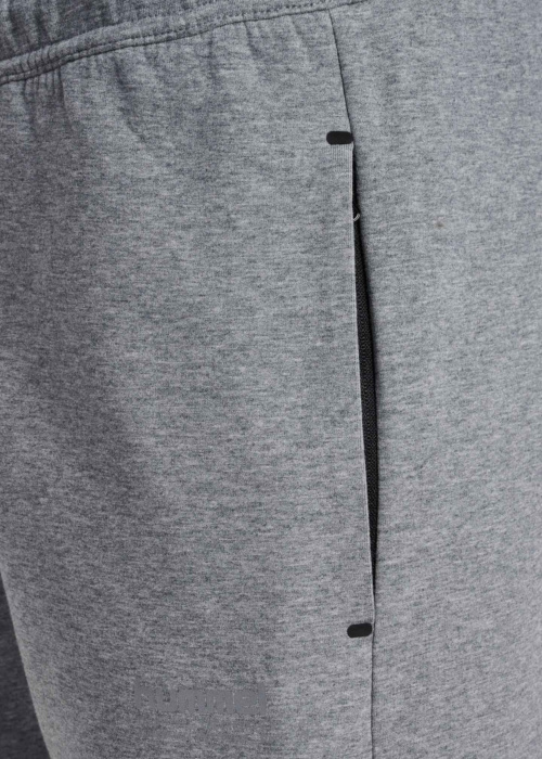 Спортивные штаны Tech Fleece Regular Hummel