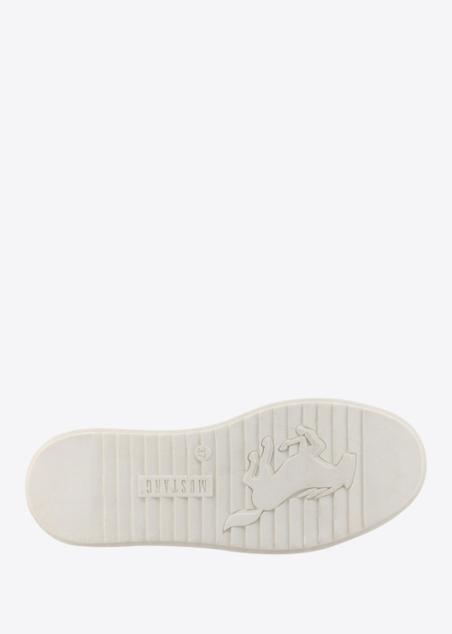 Кроссовки Amely Mustang