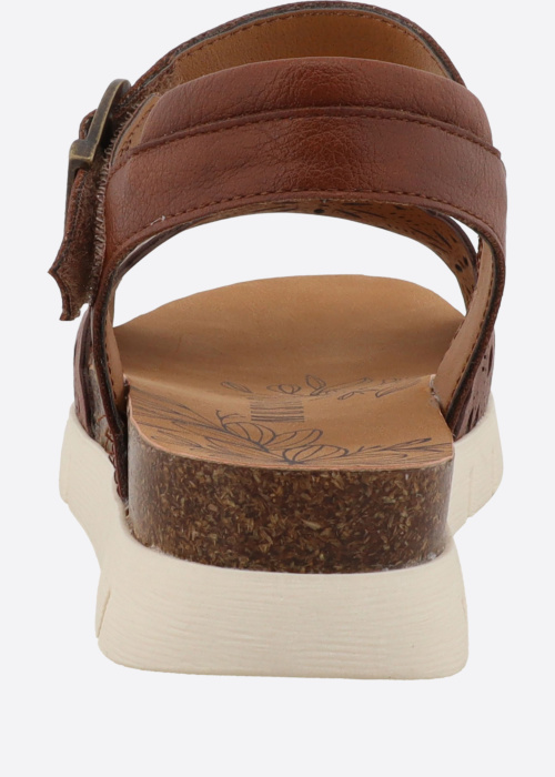 Туфли Hendrike Mustang