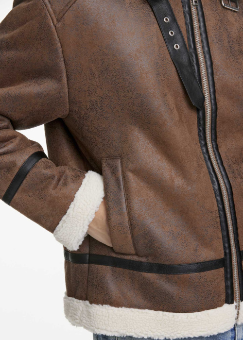 Lindbergh Īsā jaka