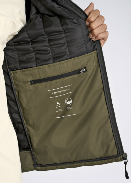 Весенне-осенняя куртка Lindbergh