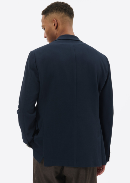 Matinique žakete Mageorge Džērsija