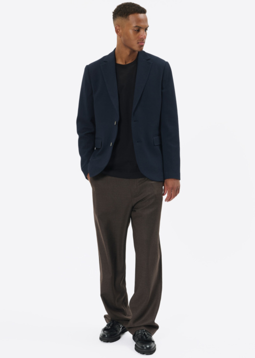 Matinique žakete Mageorge Džērsija